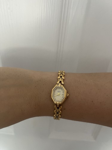 Vintage style dainty gold - vintage,