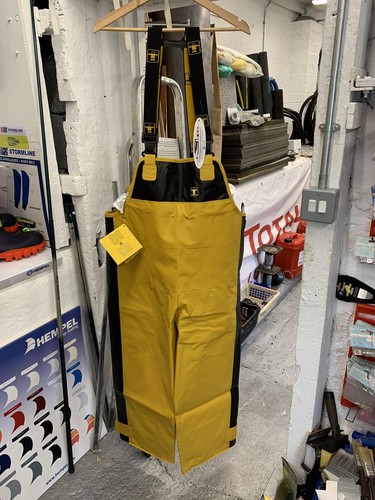 Guy cotten trapper bib - cotten,