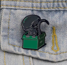 Alien Vs Predator Pin Badge