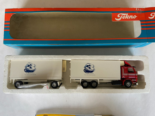Tekno scania 143 - r,