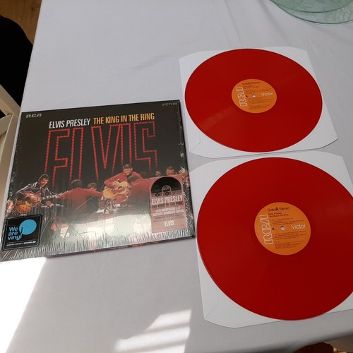Elvis presley king in - elvis,