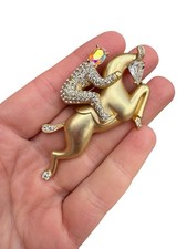 Butler & Wilson Gold Embellished Jockey Horse Rider Show Jumping Brooch Pin 