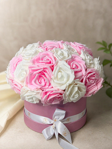 Pink white artificial foam - pink,