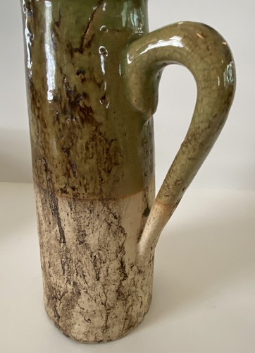 Art studio green brown - studio,