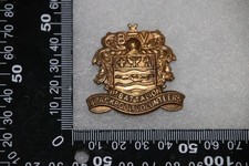 BRITISH ARMY METAL CAP BADGE