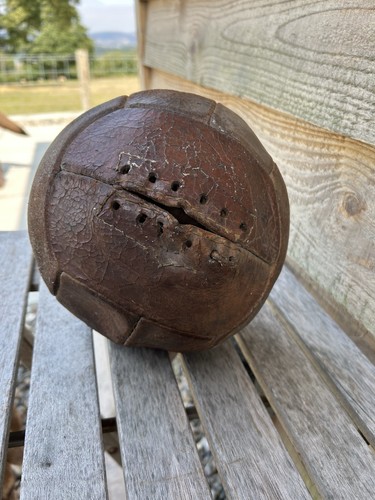 Vintage distressed leather - distressed,