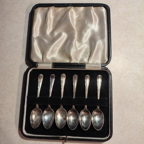 Boxed set solid silver - of,