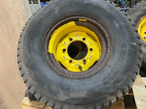 Front stud wheel - 6, +