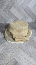 Debenhams hat box - hat, special