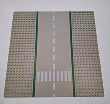 LEGO Base Plate Building Board 32 x 32 Studs Grey Road Straight 606p02 Vintage