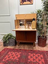 Stunning Mid Century Retro Teak Cocktail Drinks Cabinet, Sideboard, Bureau 