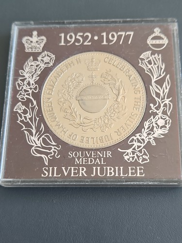Queen elizabeth silver - elizabeth, ii