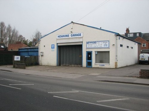 Photo 6x4 howkins garage - howkins,