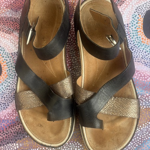 Clarks trigenic size 5 - "trigenic", d