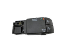 Steering wheel switch