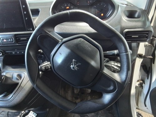 Steering wheel peugeot partner - steering,