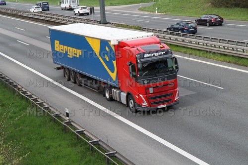 Truck photo volvo - truck, box