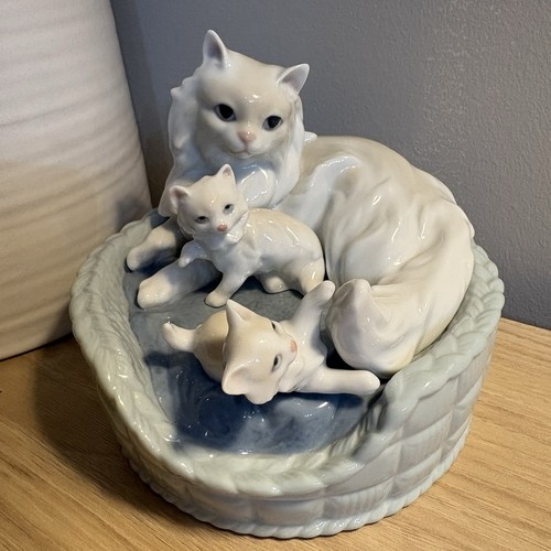 Rare vintage retired - vintage, lladro