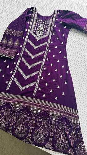Women gul ahmed lawn - women’s,