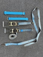 Pair of trailer wheel ratchets and straps 2.6m long