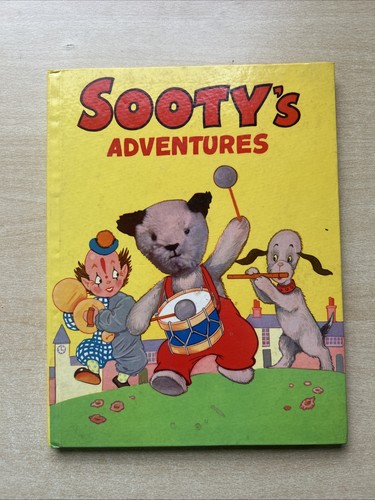 Sooty adventures annual - sooty's,