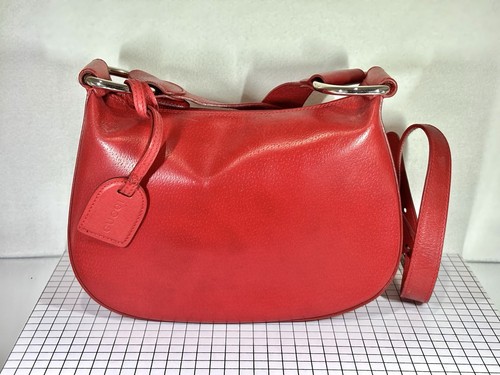 Auth vintage gucci red leather - gucci,