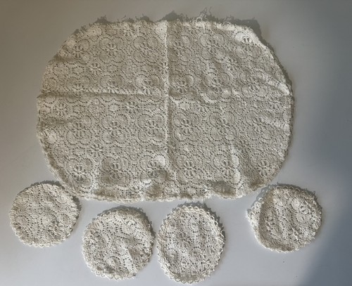 Vintage white lace doilies set - vintage,