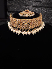 Asian/Indian gold plated choker necklace set with earrings and tika