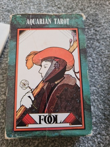 Aquaria tarot cards - ,