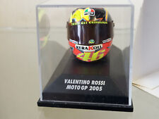 MINICHAMPS / MOTO GP 2005 - VALENTINO ROSSI - 1/8 SCALE MODEL HELMET