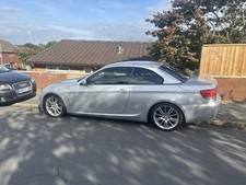 2010 BMW 3201 Convertible 2.0