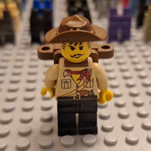 Lego indiana jones minifigure - indiana,