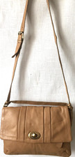 CLARKS SOFT LIGHT BROWN LEATHER CROSSBODY BAG.VERY GOOD CONDITION.