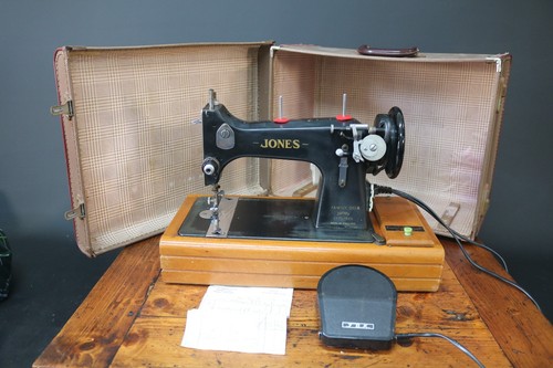 Jones sewing machine family - jones,