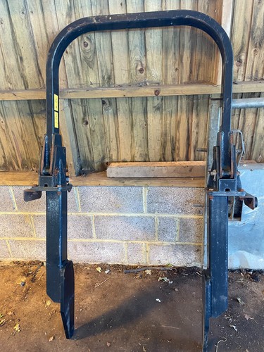 Folding roll frame bar - frame,