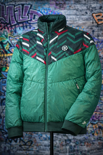 Nike mens green reversible - ,