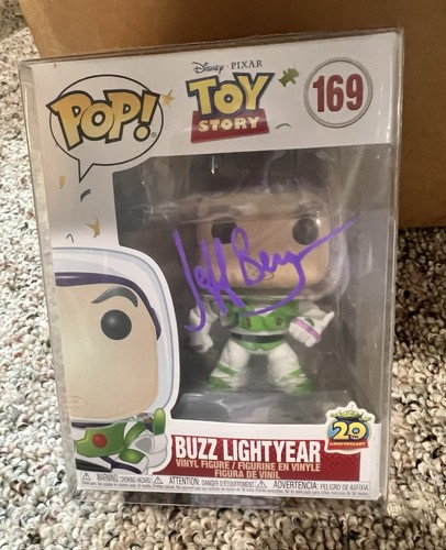 Signed buzz lightyear 169 - signed,