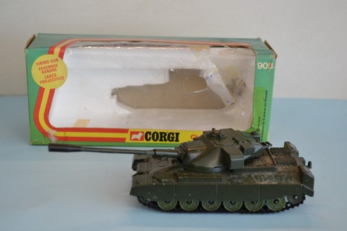 Corgi 903 chieftain tank - 903, boxed