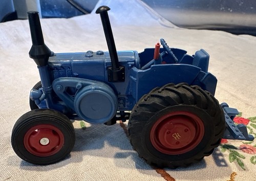 Siku lanz bulldog - bulldog, blue