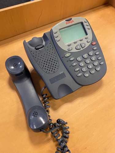 Avaya 5410 digital desk - desk, phone