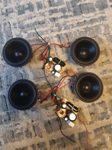 Acoustics 7000lr speakers - q,