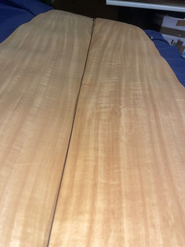 Figured anegre wood veneer - anegre,