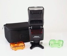 Nikon SB-700 AF Speedlite Flash / Speedlight Flashgun SB700 Flash for DSLR's