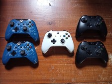 5x Genuine Microsoft Xbox One Wireless Controllers Spares or Repairs