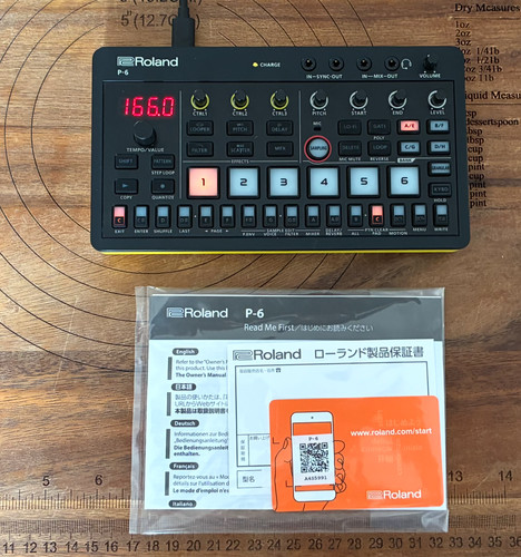 Roland aira compact 6 - aira,