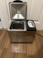 Morphy Richard Breadmaker