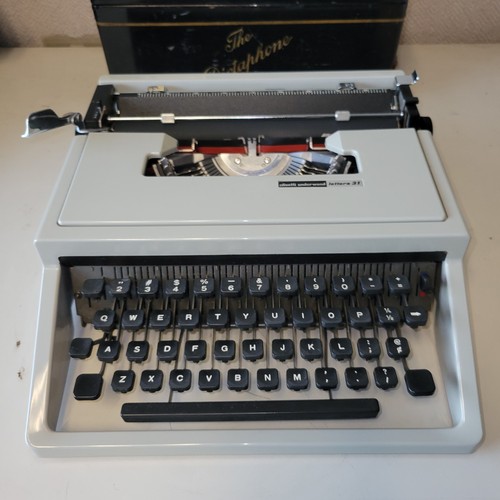 Vintage olivetti underwood - vintage,