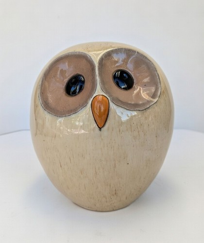 Beige owl garden - |, 23