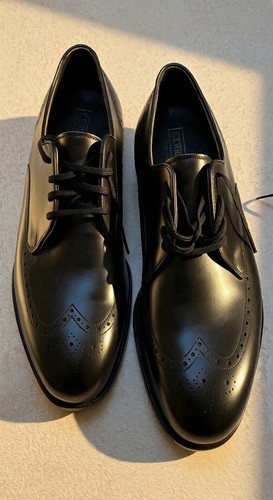Wright black wingtip - et,