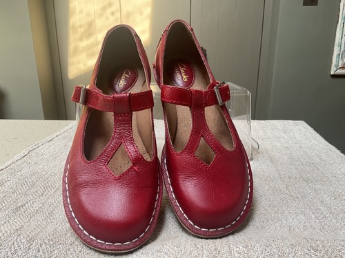 Clarks artisan red - clarks,